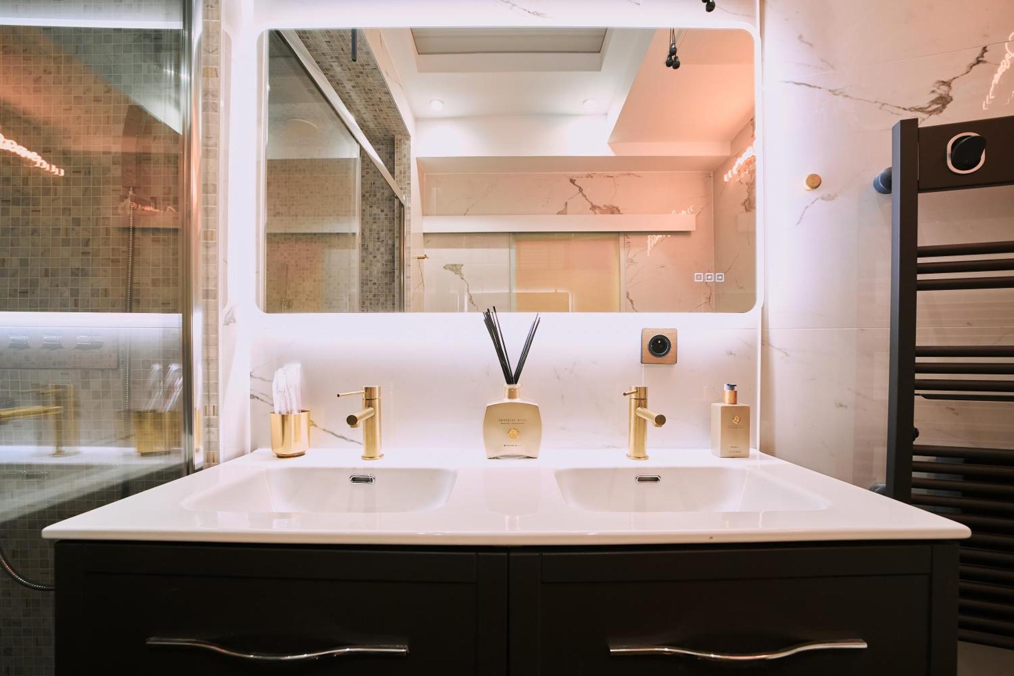 Les Perles Amienoises Gold Pearl Hyper Centre Apartment Amiens Bagian luar foto